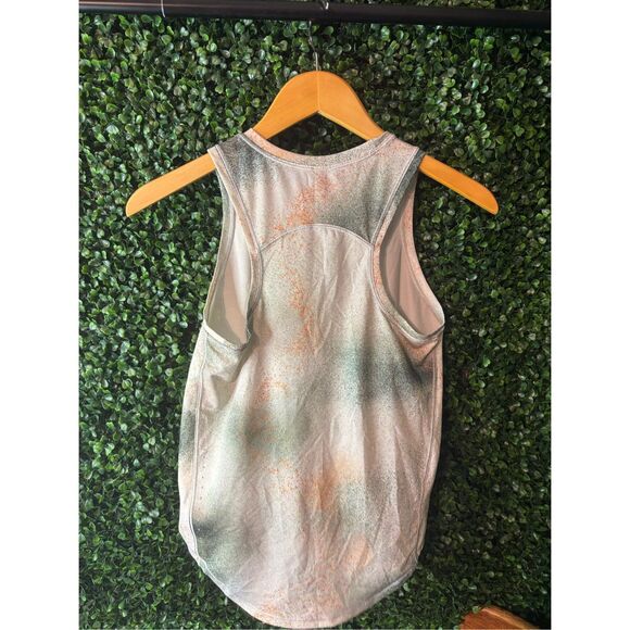 Lululemon High Neck Running And Training Tank Top Spray Camo Silver Blue Multi S - Picture 2 of 3